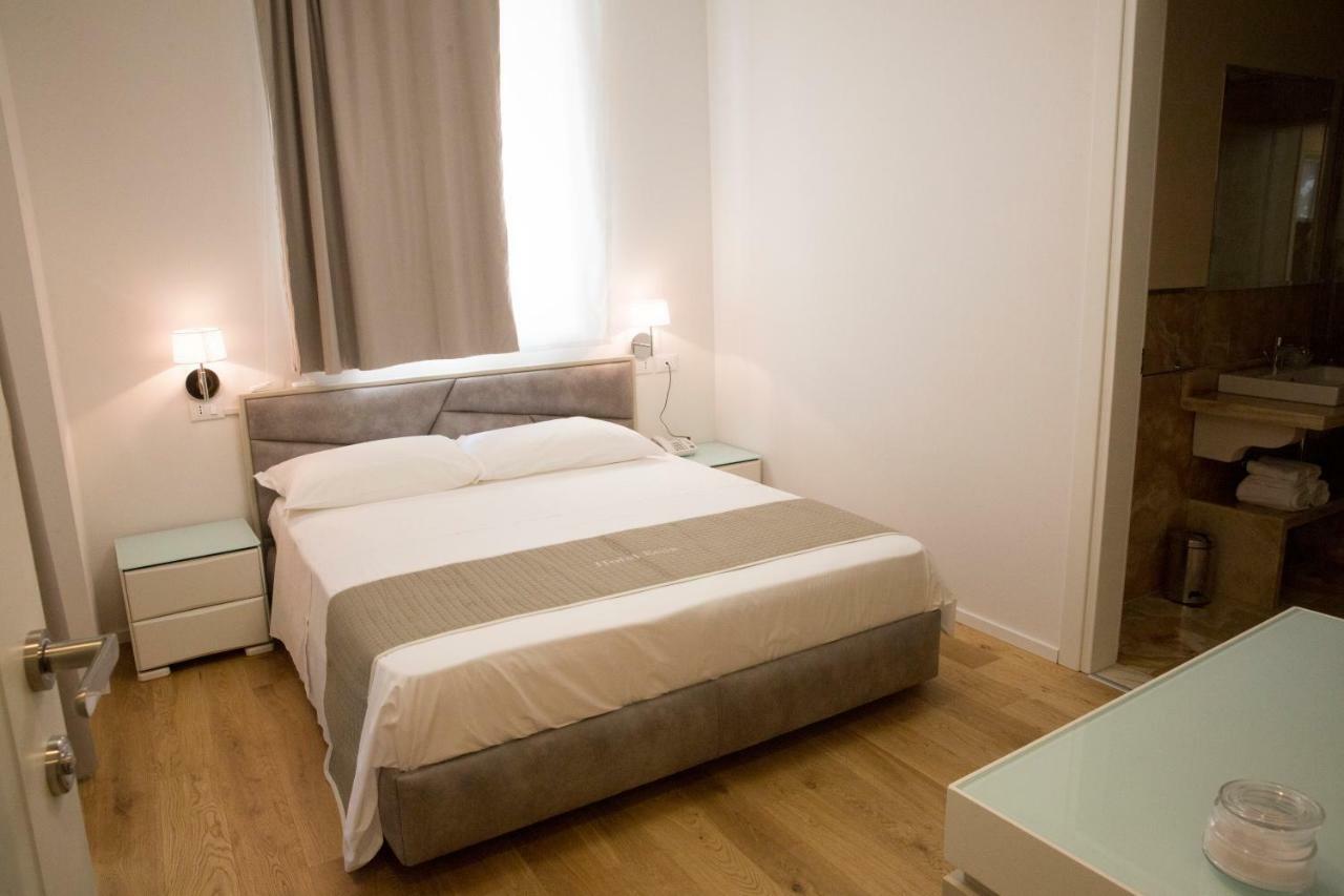 Boutique Hotel Enia Prato  Exteriör bild